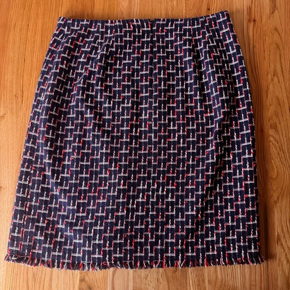 Talbots Boucle Wrap Skirt Silver Buttons Navy Red White Textured Size 14 - Picture 8 of 14